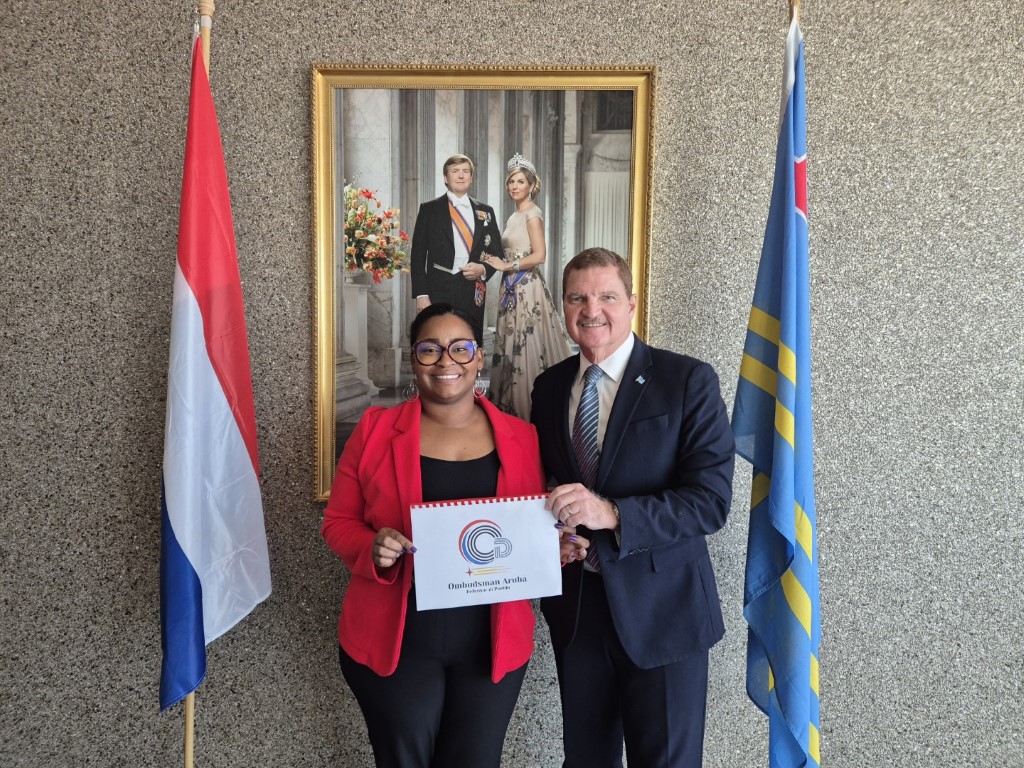 Jurima Bryson with Prime Minister Mike Eman - 17 apr 2025